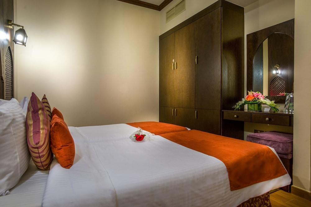 FIRST CENTRAL HOTEL SUITES photo 4