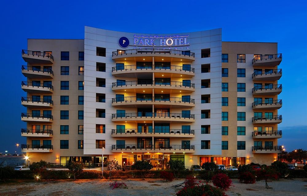 PARK HOTEL APARTMENTS photo 1