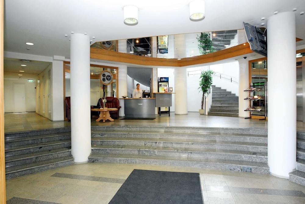 Center Hotel photo 4