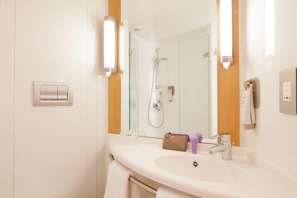 IBIS LONDON ELSTREE BOREHAMWOOD HOTEL photo 4