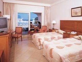 CONTINENTAL PLAZA BEACH RESORT photo 2