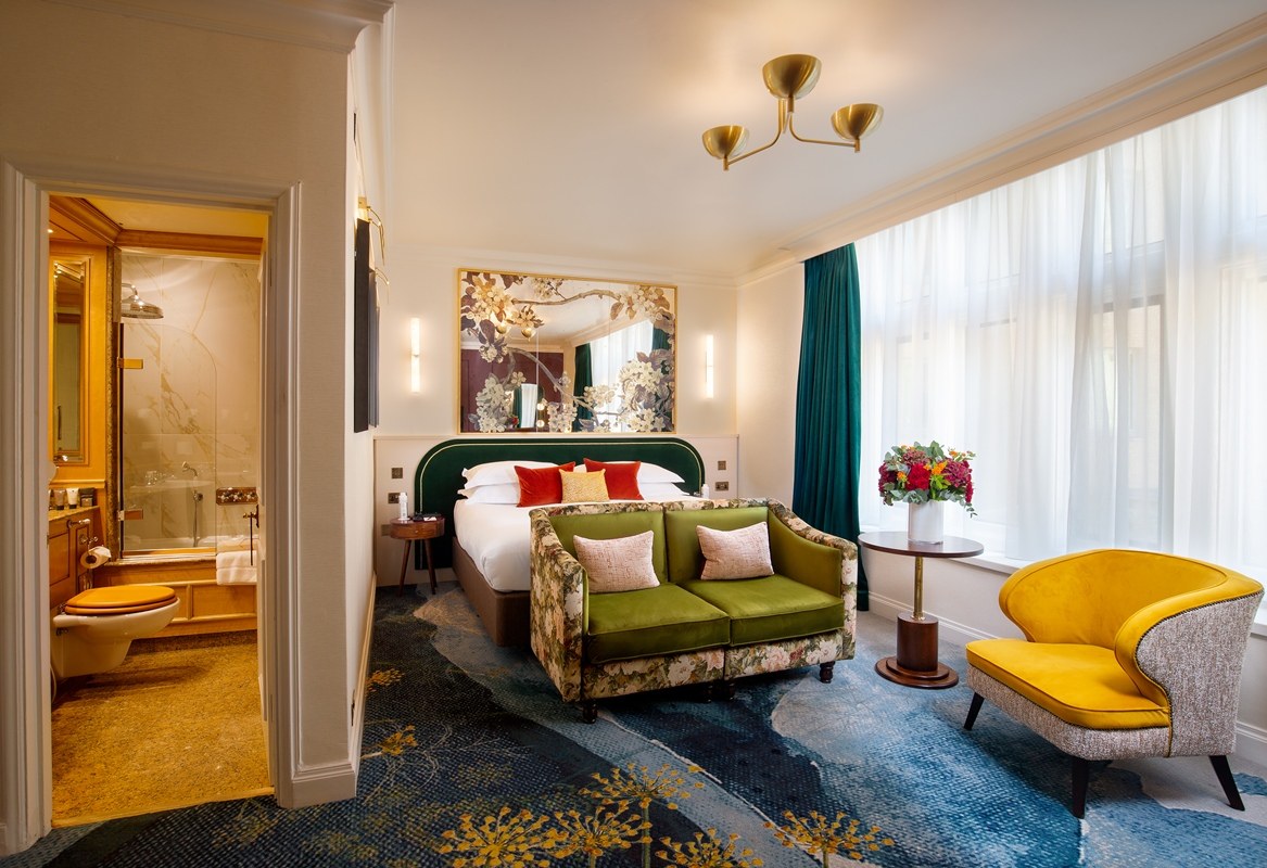 THE CAPITAL HOTEL, APARTMENTS & TOWNHOUSE photo 2