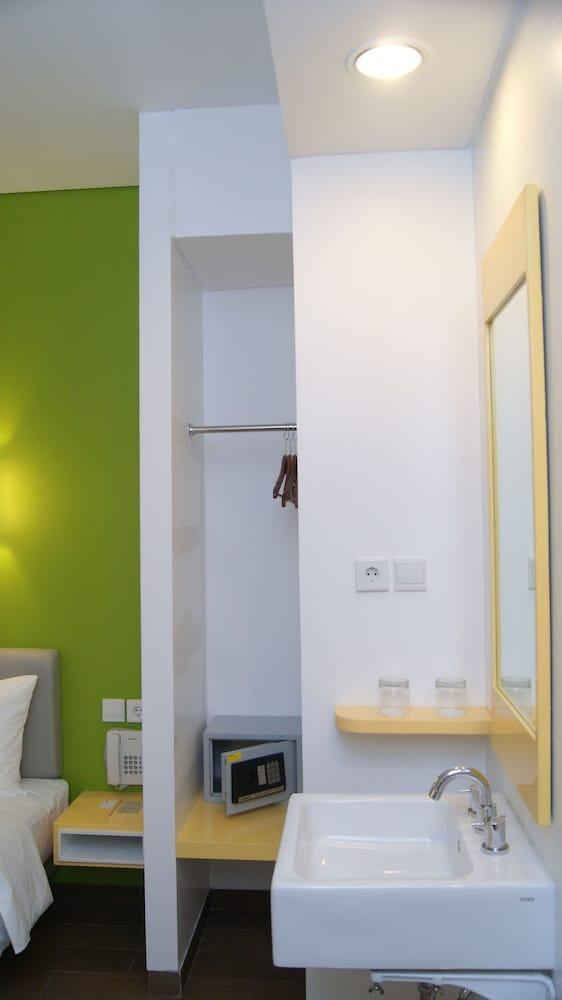 Amaris Hotel Mangga Besar photo 4