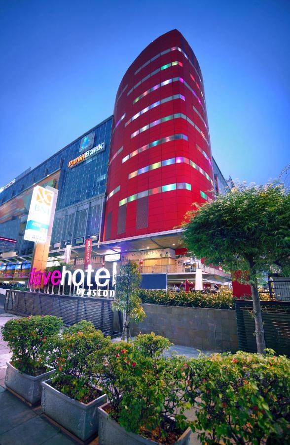 FAVEHOTEL LTC GLODOK photo 2