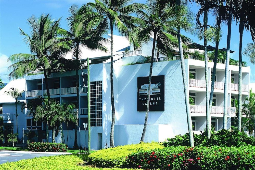 Ramada By Wyndham Cairns City Centre photo 3
