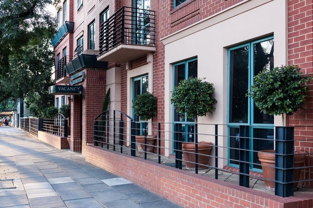 Majestic Tynte Street Hotel