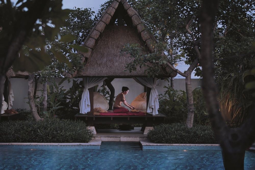 The Ritz-Carlton Jakarta, Mega Kuningan photo 2