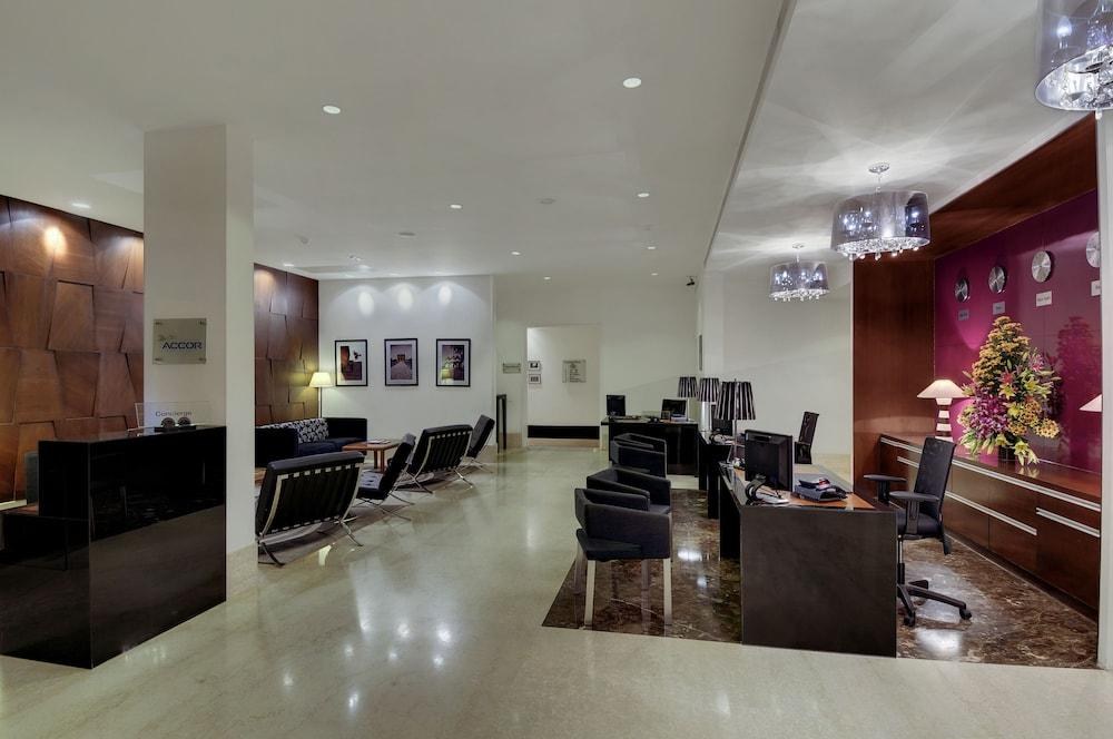 GRAND MERCURE BANGALORE photo 3