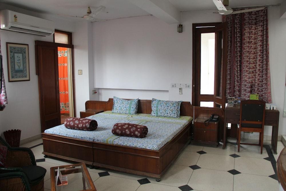 JAIPUR INN photo 3