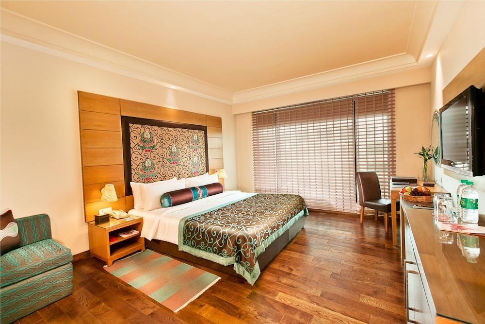 THE LALIT photo 3