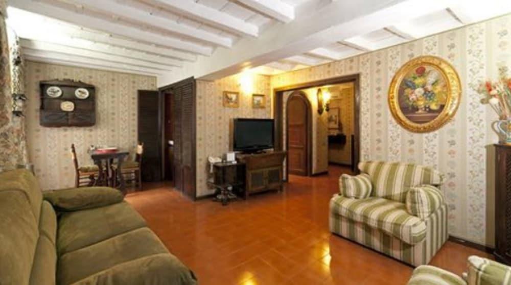 TREVI 41 HOTEL photo 4