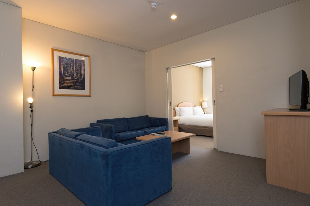 ALL SUITES APARTMENTS