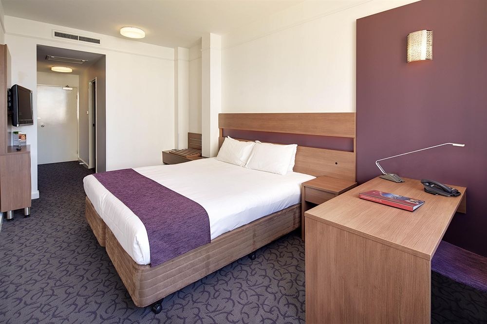QUALITY HOTEL AMBASSADOR photo 1