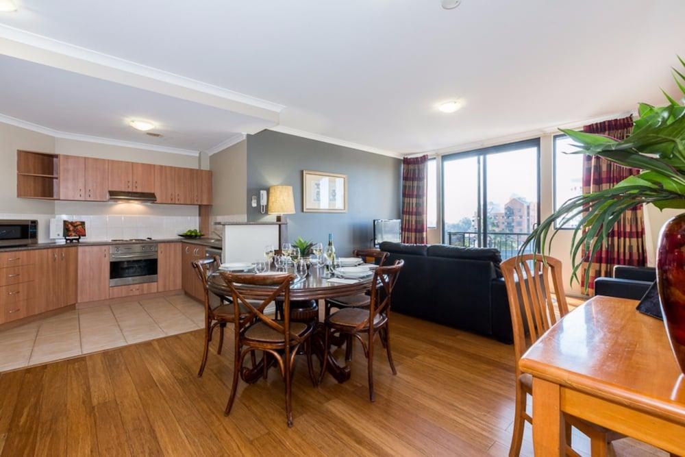 MONT CLARE BOUTIQUE APARTMENTS photo 4