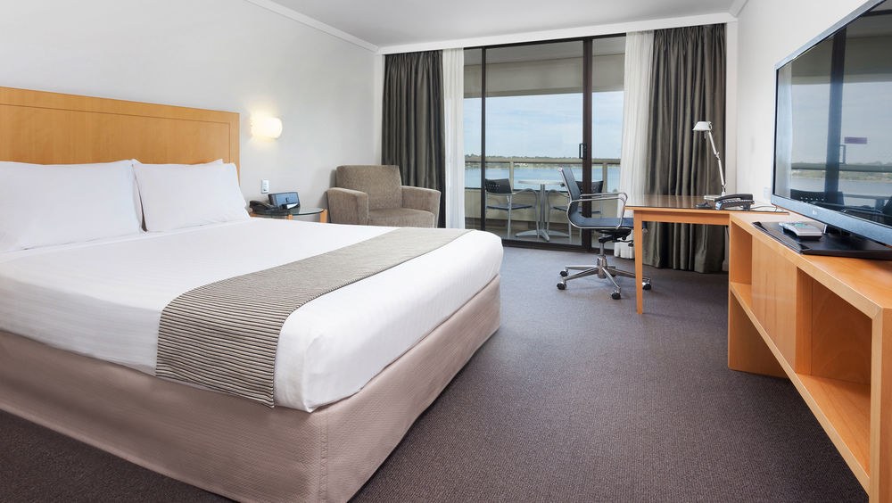 CROWNE PLAZA HOTEL PERTH photo 1