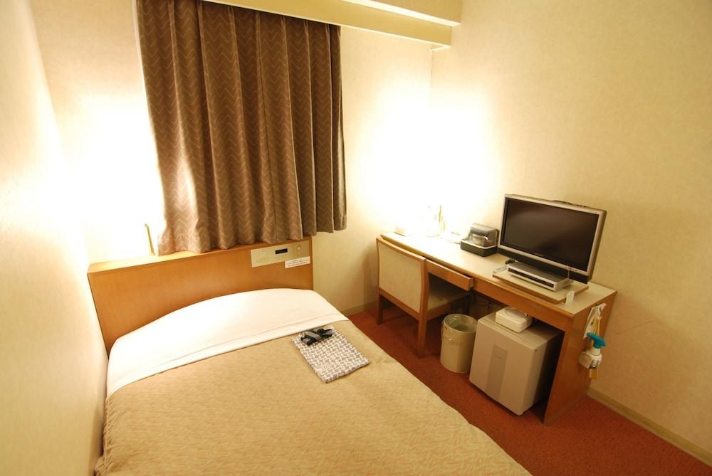 NEW STAR IKEBUKURO photo 4