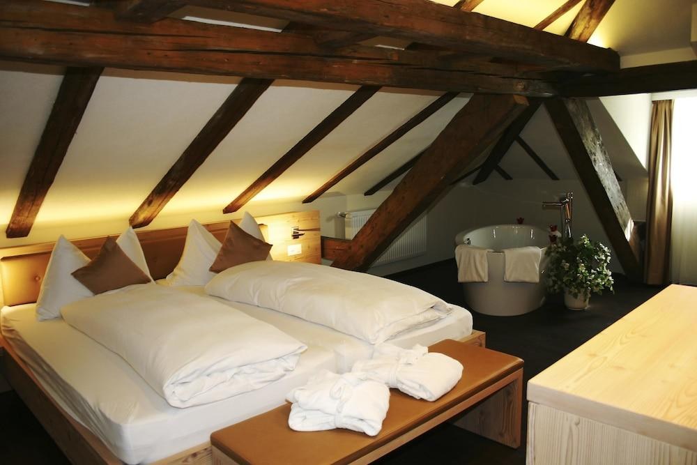 BEST WESTERN HOTEL WALDEGG photo 4