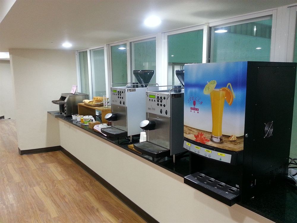 ECFA Hotel Tainan