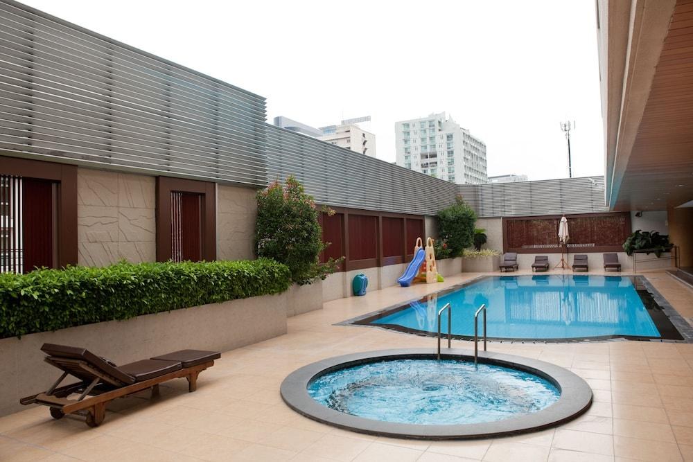 SM Grande Residence photo 2