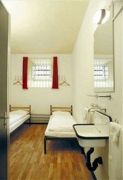 Barabas Hotel Luzern (ex Jail Loewengraben) photo 1