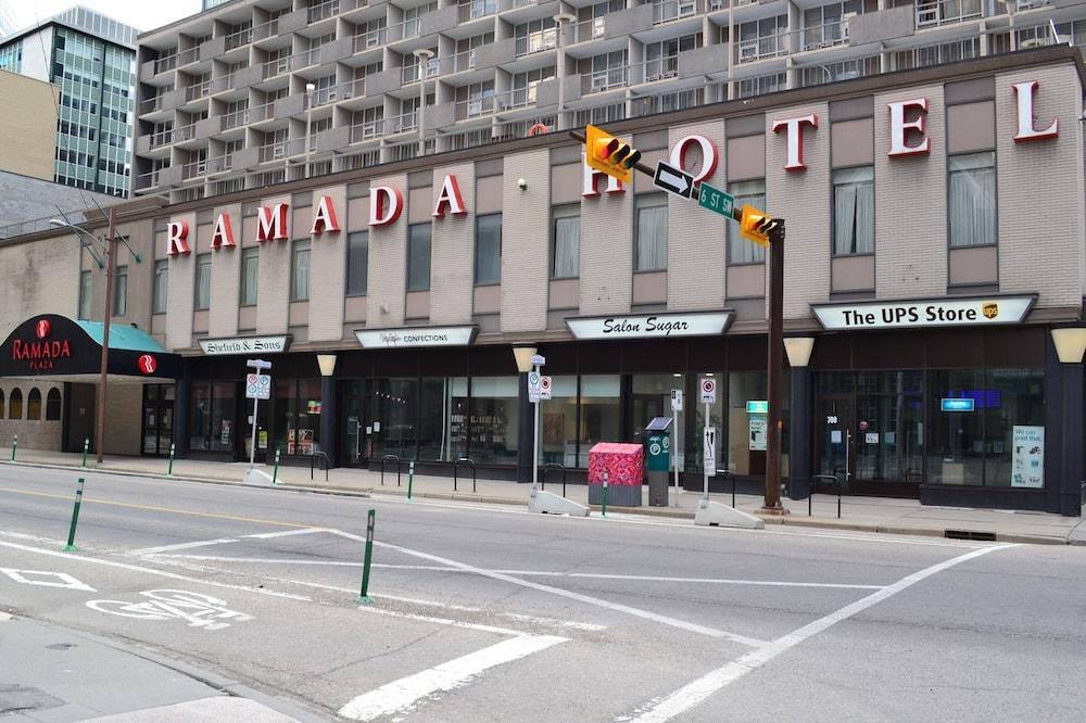 RAMADA PLAZA CALGARY DOWNTOWN photo 4