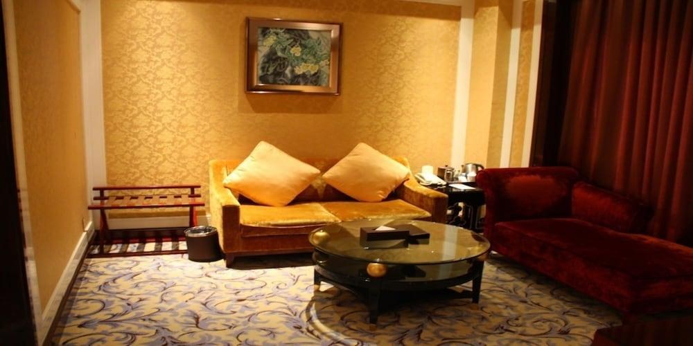 Wyndham Grand Plaza Royale Palace Chengdu photo 3