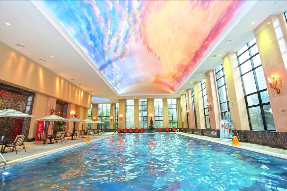 Wyndham Grand Plaza Royale Palace Chengdu photo 4