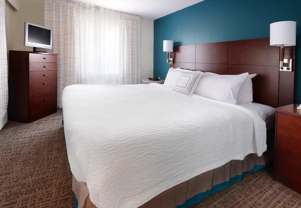 Sonesta ES Suites Dallas Medical Market Center photo 1