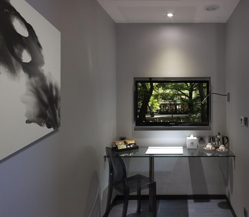 Beauty Hotels Taipei ¿ Hotel B6 photo 2