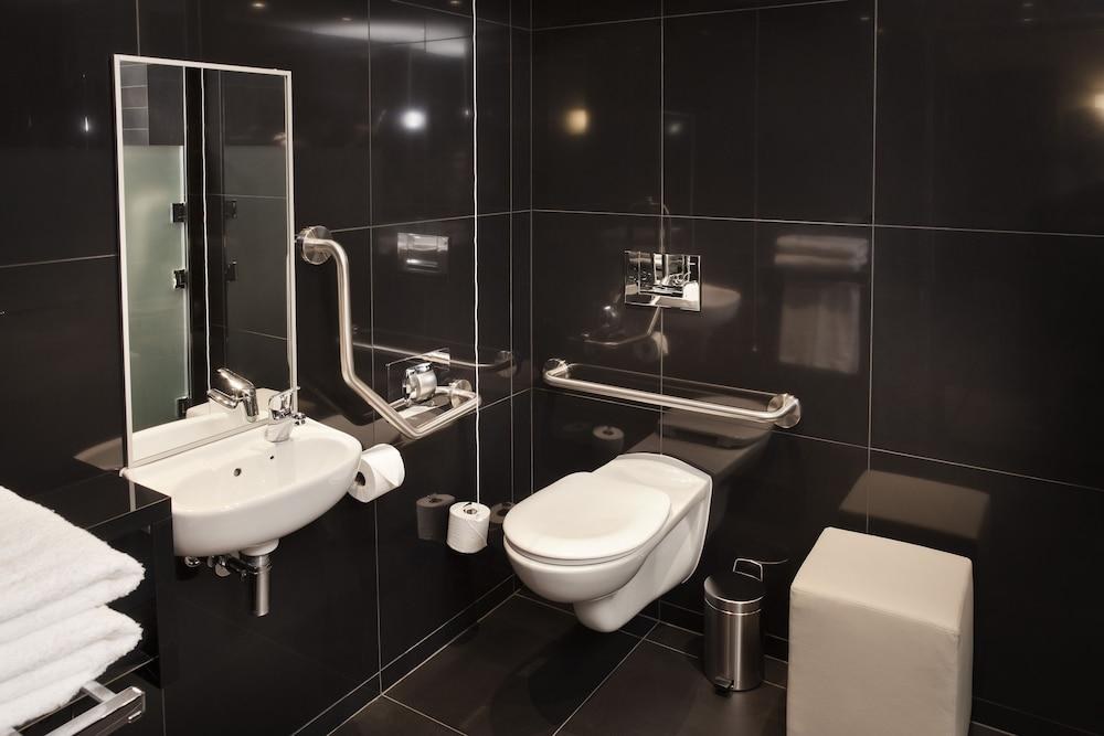 THE MASLOW, SANDTON photo 4