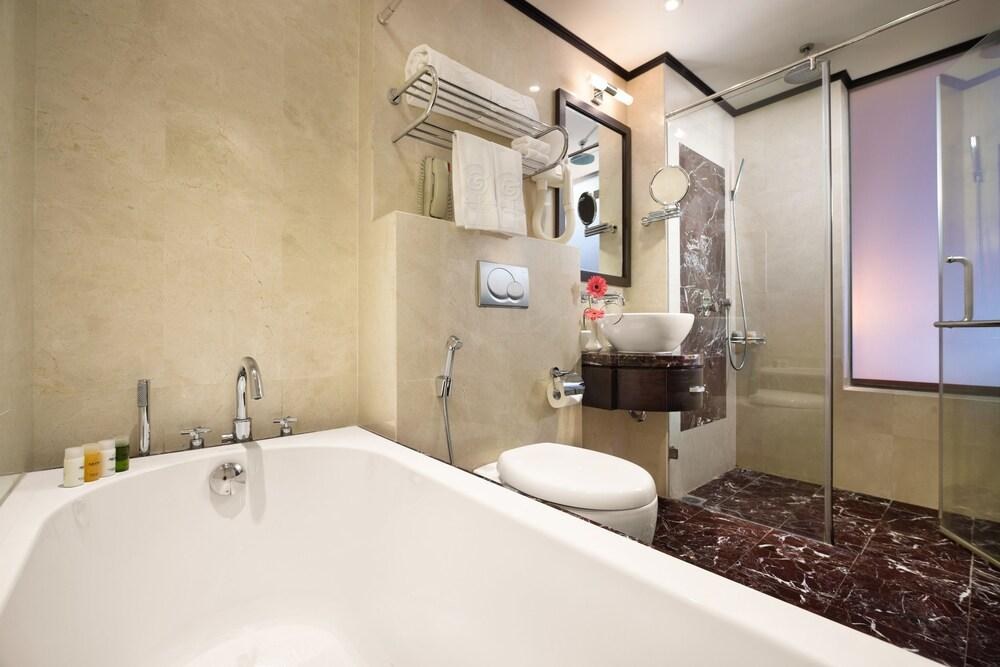 SILK PATH HOTEL photo 2