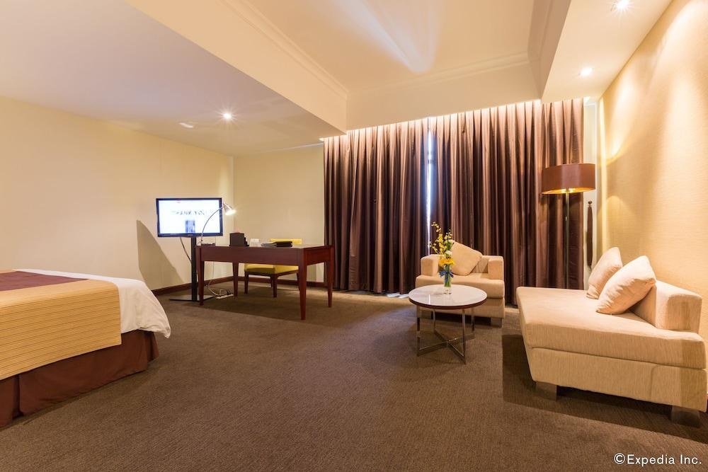 Vissai Saigon Hotel photo 2