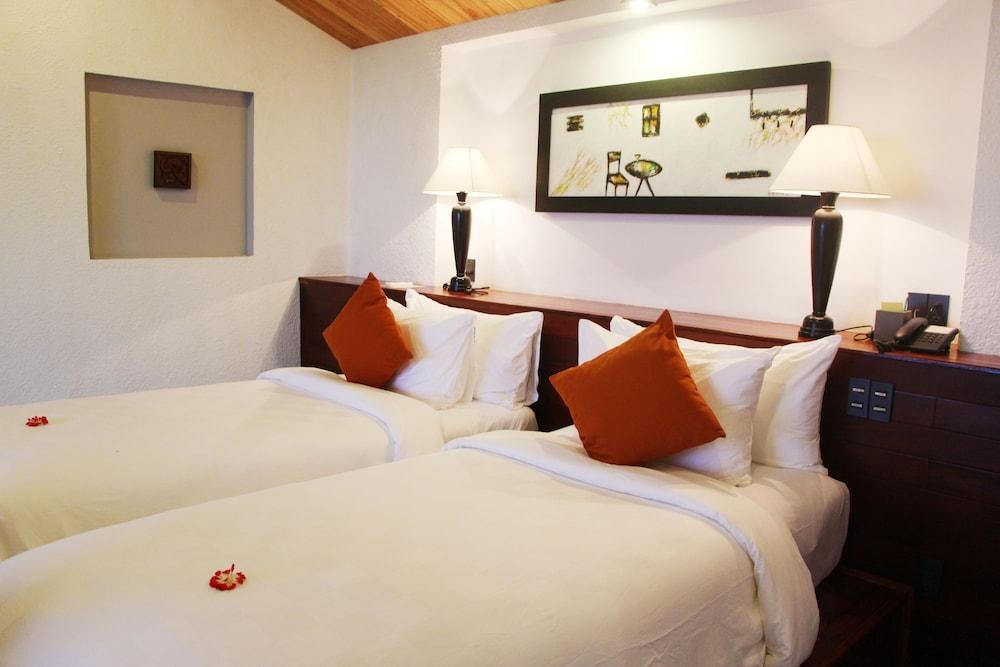 Vedana Lagoon Resort and Spa photo 3