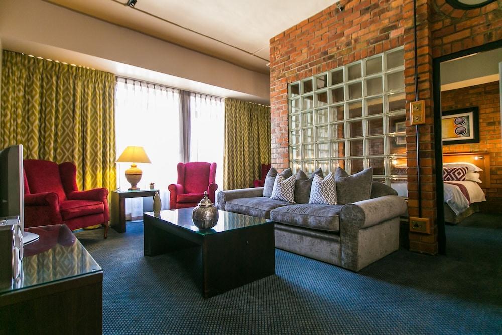 CAPE TOWN LODGE HOTEL photo 3