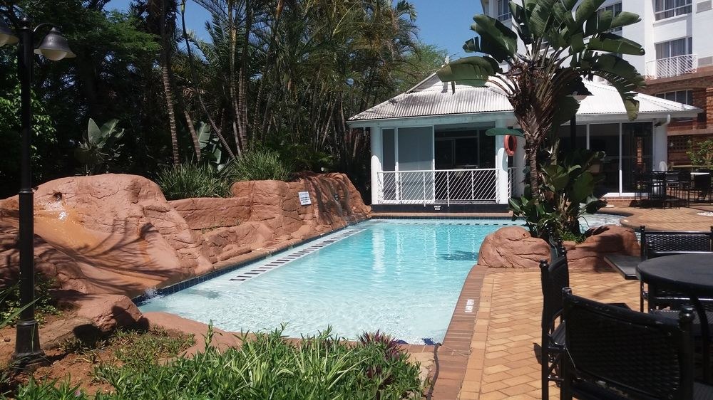 Riverside Hotel photo 1