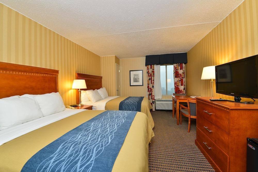 COMFORT INN photo 3