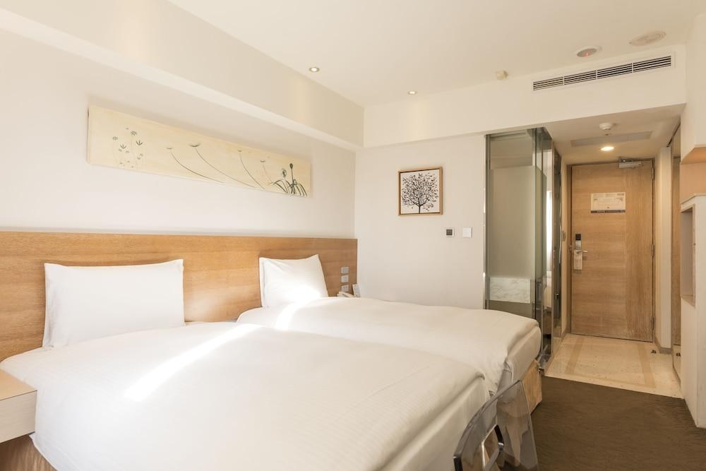 BEACON HOTEL photo 3