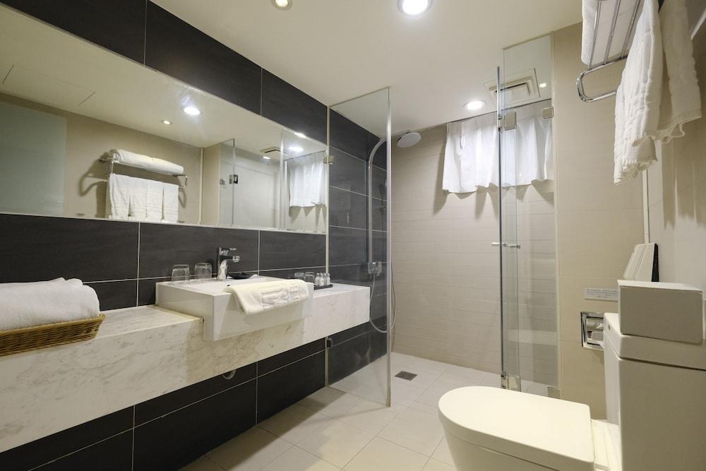BEACON HOTEL photo 4