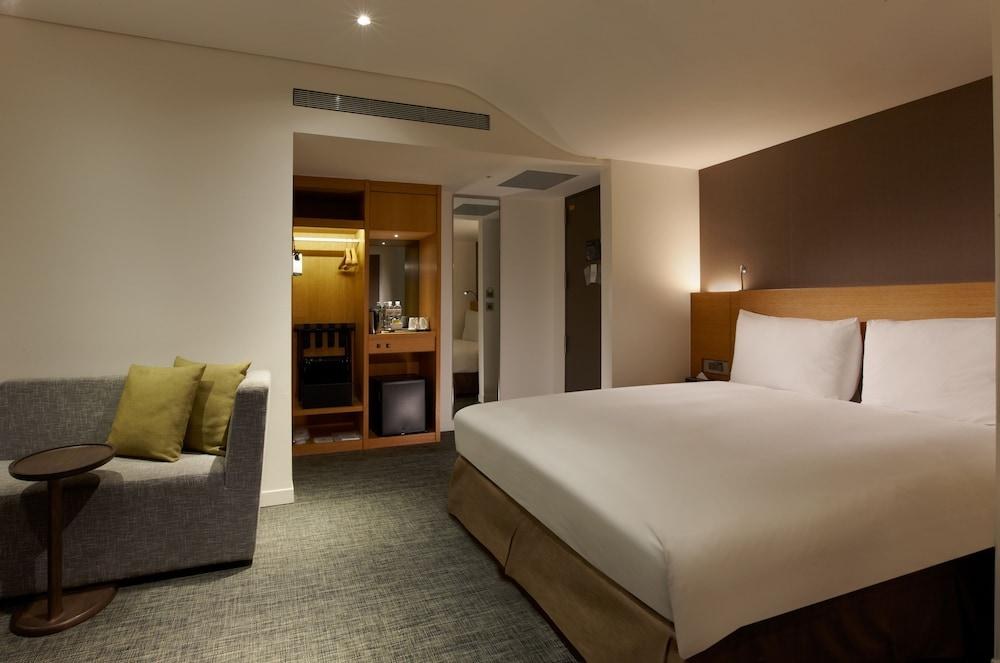 Royal Inn Taipei Linsen photo 2