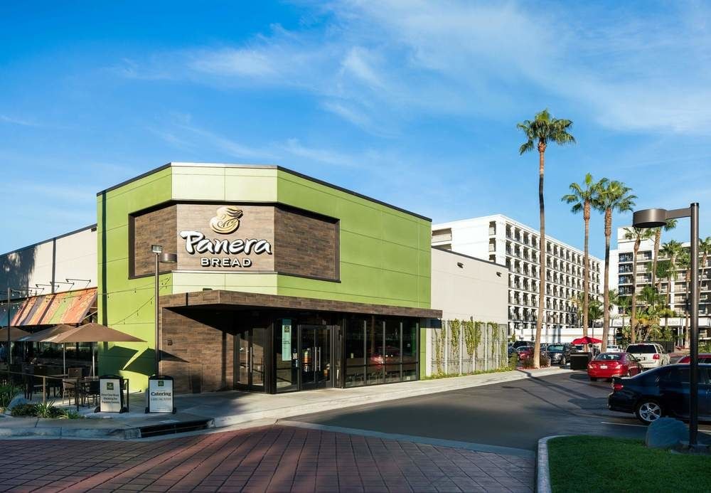 FAIRFIELD INN ANAHEIM DISNEYLAND RESORT photo 2
