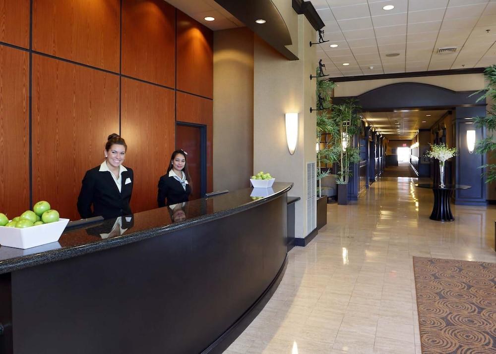 HOLIDAY INN BOSTON BUNKER HILL photo 4