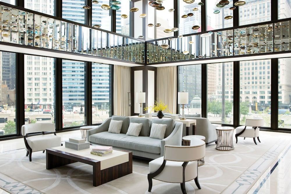 THE LANGHAM CHICAGO photo 2