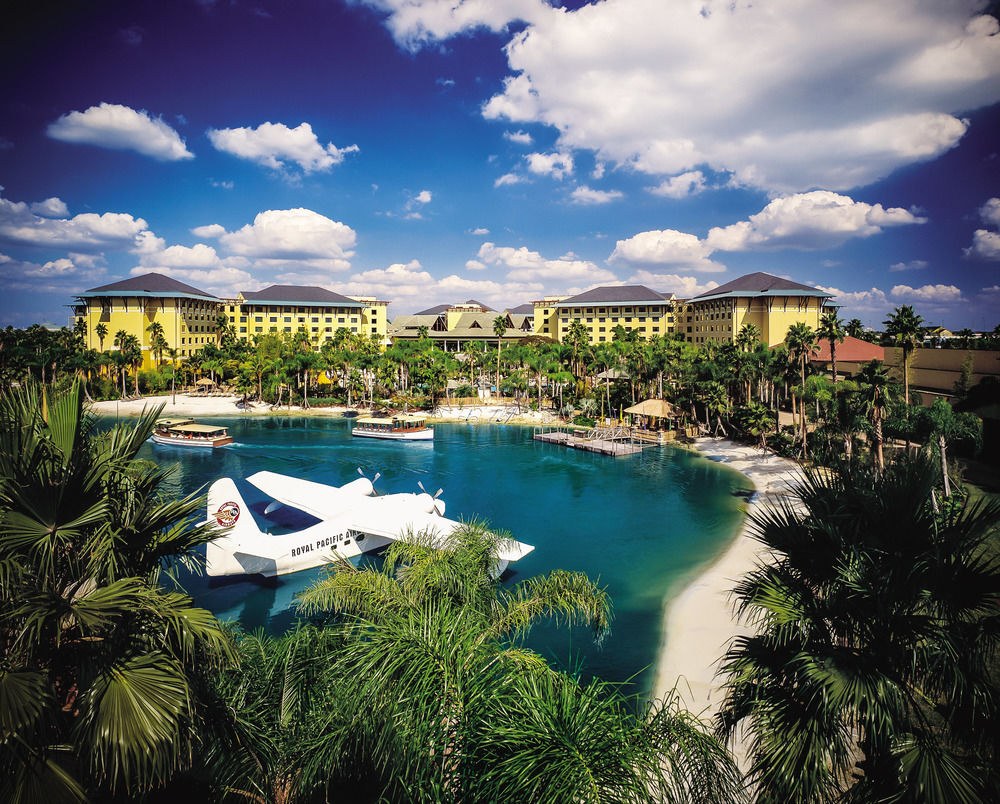 ROYAL PACIFIC RESORT photo 1