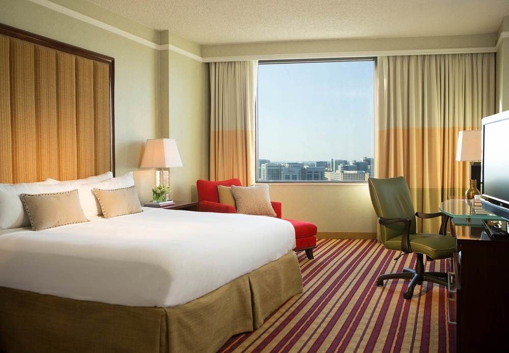 RENAISSANCE DALLAS HOTEL photo 1