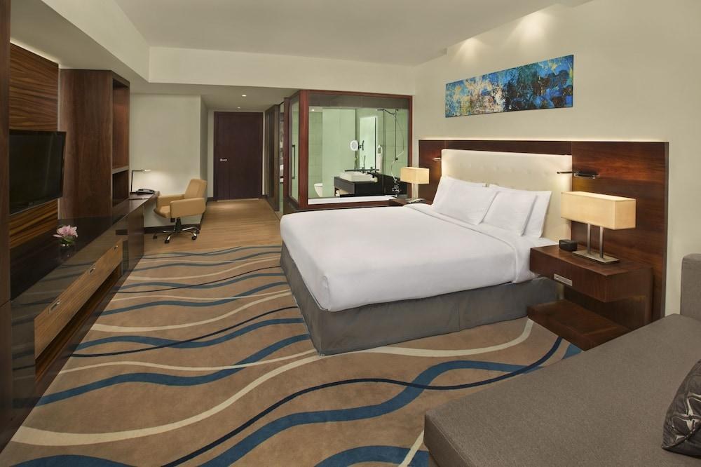 DoubleTree by Hilton Hotel & Residences Dubai Al Barsha photo 3