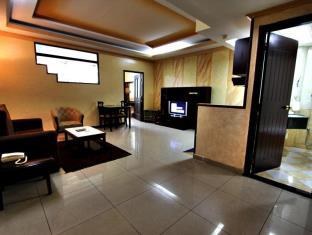 ORIENTAL PALACE photo 2
