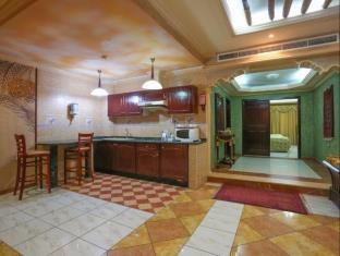 ORIENTAL PALACE photo 3