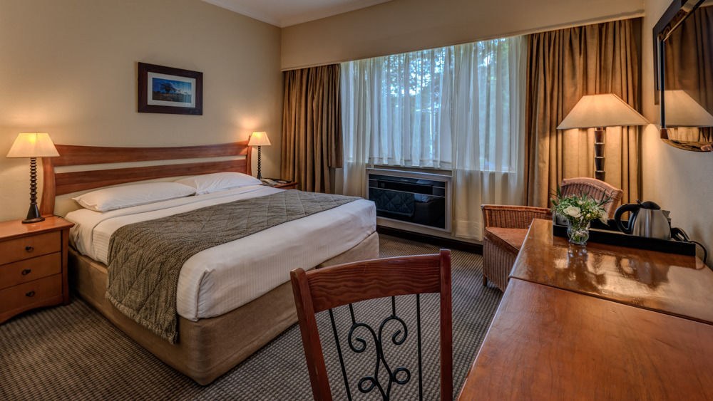 SOUTHERN SUN RIDGEWAY photo 1