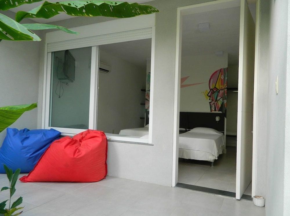 VILLA DOS GRAFFITIS photo 2
