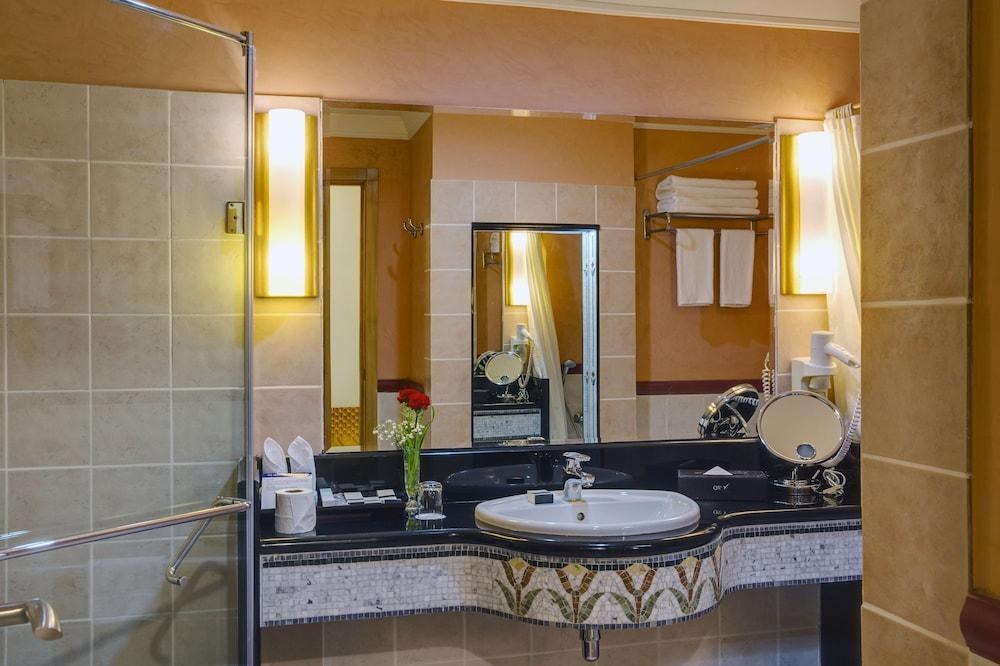 ORYX HOTEL photo 2